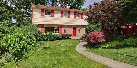 4029 Benden Cir, Murrysville, PA 15668