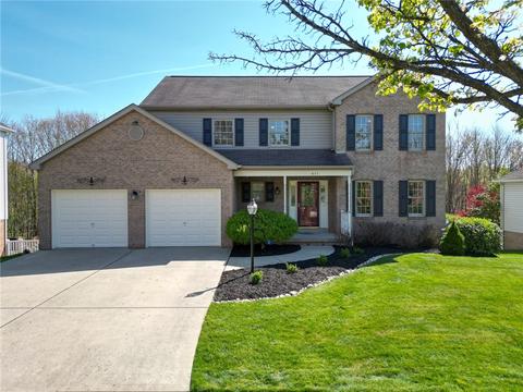 611 Alex Ct, Cranberry Township, PA 16066