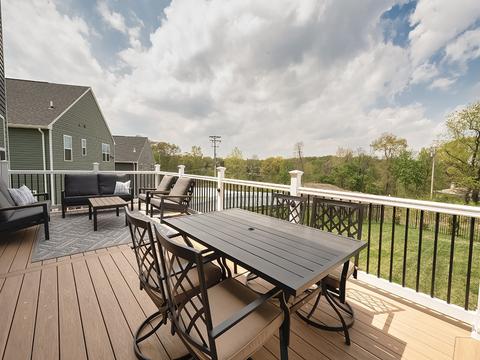 105 Red Pine Dr, Coraopolis, PA 15108 photo 12