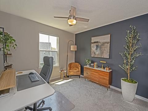 105 Red Pine Dr, Coraopolis, PA 15108 photo 20