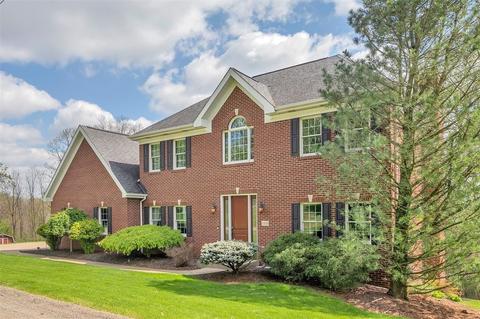 1110 Union St, Canonsburg, PA 15317