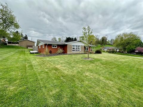 426 Ridge Ave, Monessen, PA 15062
