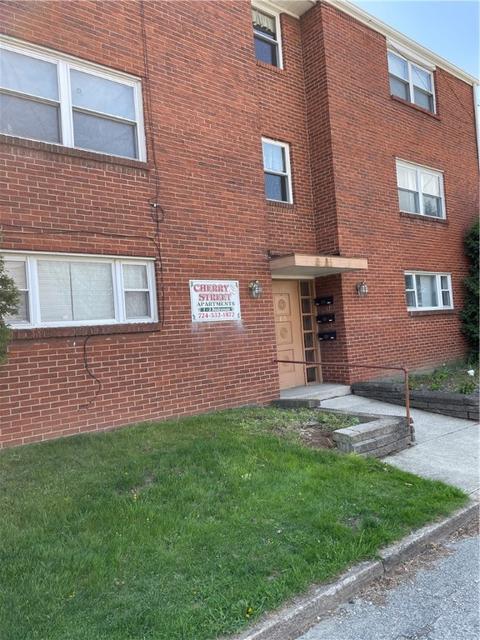 815 Cherry St, Latrobe, PA 15650