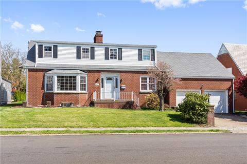 910 Fairmont St, Latrobe, PA 15650