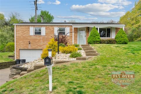 105 Parma Dr, Shaler, PA 15209