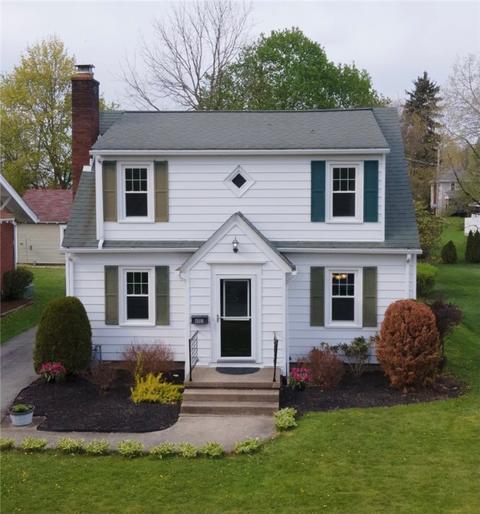 403 Woodland Ave, Grove City, PA 16127