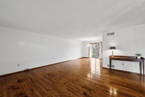 117 Johnston, Mcmurray, PA 15317 photo 7