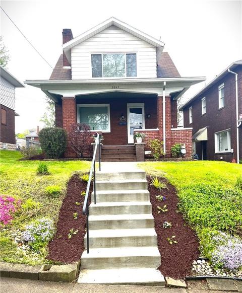 3843 Hiawatha St, Pittsburgh, PA 15212