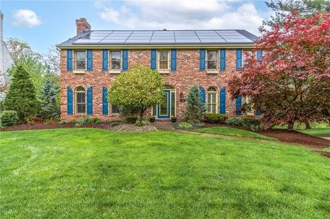 423 Cadberry Ct, Pittsburgh, PA 15241