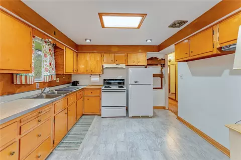 Kitchen - 4124 Simon, Allison Park, PA 15101 photo 4 of 5