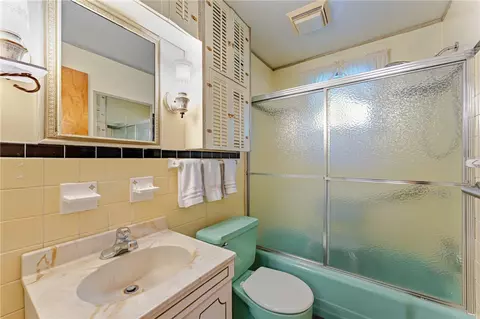 Bath - 4124 Simon, Allison Park, PA 15101 photo 1 of 1