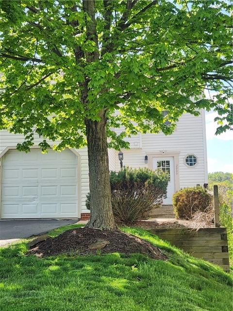 2000 Arbor Ridge Ct, Cheswick, PA 15024