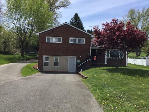 207 Alameda Rd, Butler, PA 16001