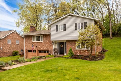 292 Tara Dr, Pleasant Hills, PA 15236