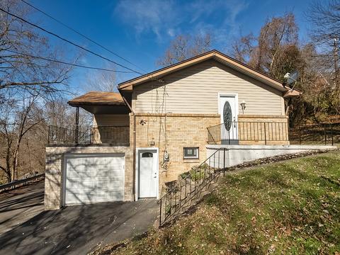 1116 1st St, Canonsburg, PA 15317