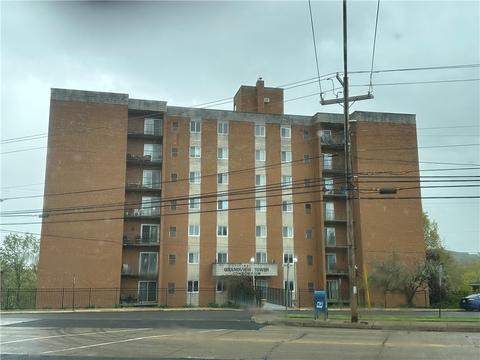 1001 Grandview Ave #407, Bridgeville, PA 15017