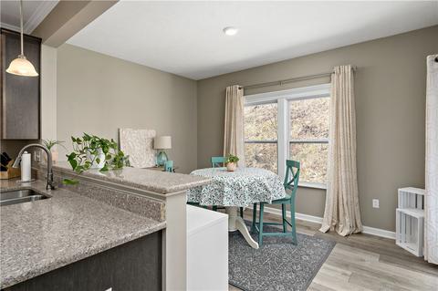 203 Lockheed Dr, Coraopolis, PA 15108 photo 7