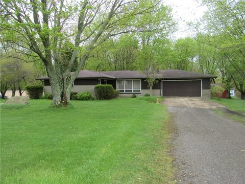 144 Pleasant Hill Rd, Harmony, PA 16037