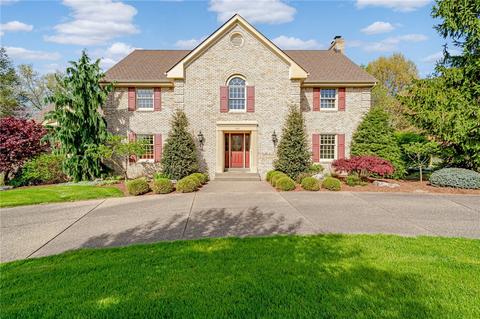 1640 Hollow Tree Dr, Pittsburgh, PA 15241