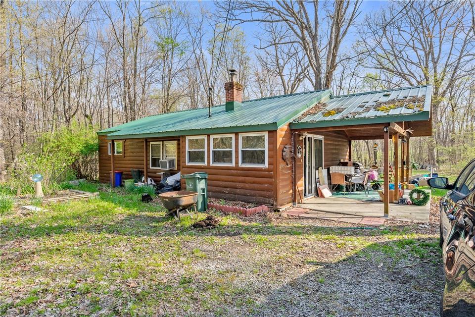 130 Lonesome Trail Rd, Acme, PA 15610 1 photo Movoto