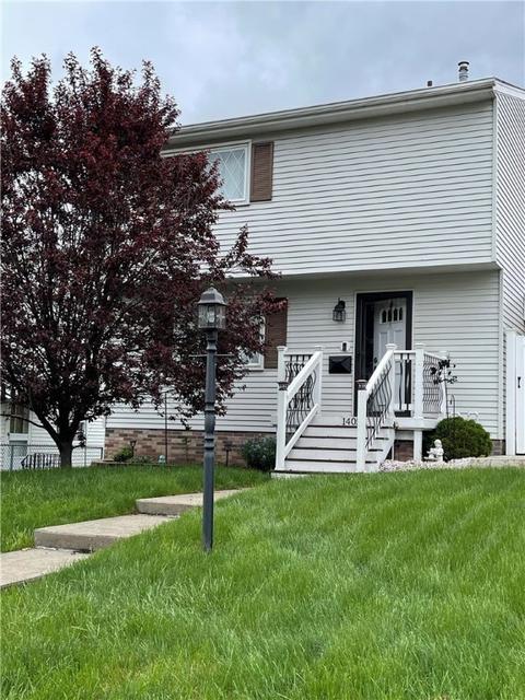 1405 4th St, Natrona Heights, PA 15065