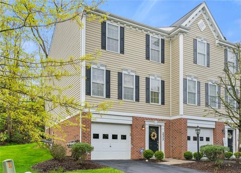 233 Persimmon Ln, North Strabane, PA 15317