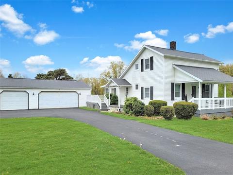 2110 S Keel Rdg, Hermitage, PA 16148