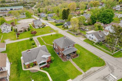 1400 8th St, Irwin, PA 15642 photo 3