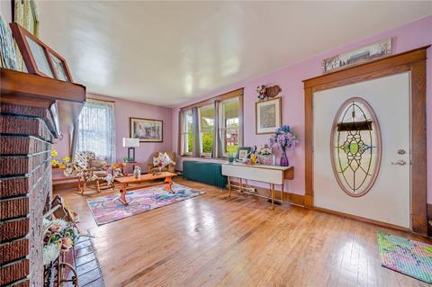 1400 8th St, Irwin, PA 15642 photo 6