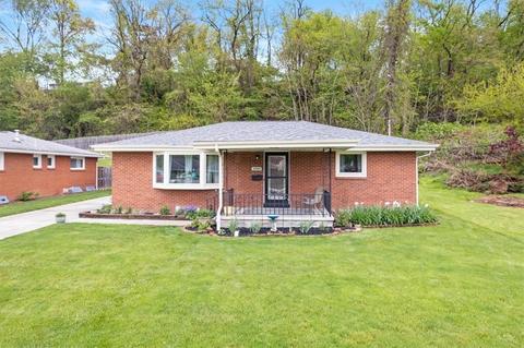 1009 Royal Ct, Cheswick, PA 15024