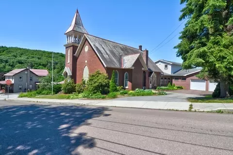 501 Bridge St, Shanksville, PA 15560