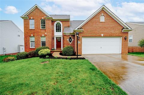 127 Bradford Square Dr, Trafford, PA 15085