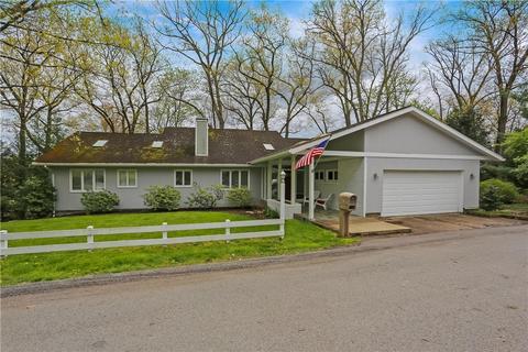 23 Red Oak Dr, Butler, PA 16001