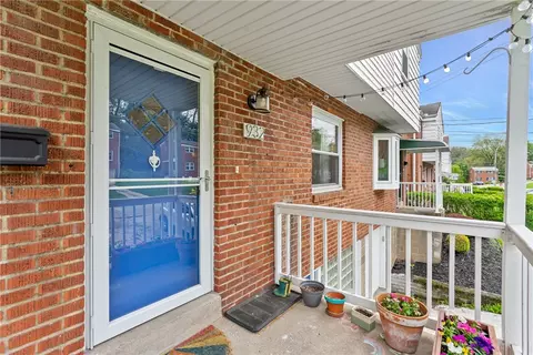 932 Millerdale St, Pittsburgh, PA 15201