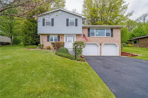 235 Melrose Dr, New Stanton, PA 15672