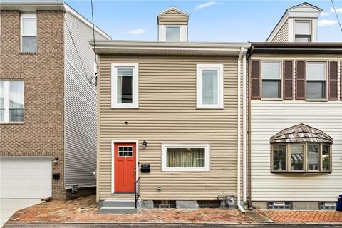 1814 Fox Way, Pittsburgh, PA 15203