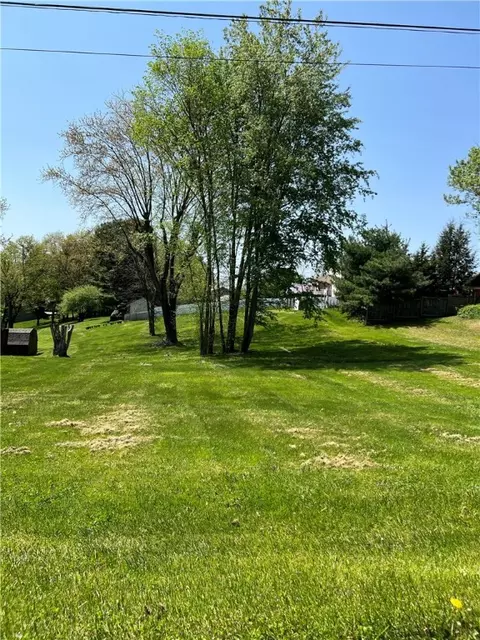 00000 Franklin Rd, New Brighton, PA 15066