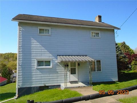 416 Penn Ave, Leechburg, PA 15656