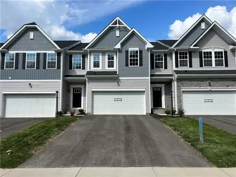 1705 Canterbury Dr, Imperial, PA 15126
