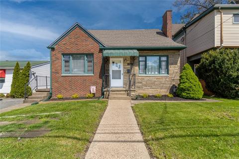 3328 Fourth Ave, Beaver Falls, PA 15010