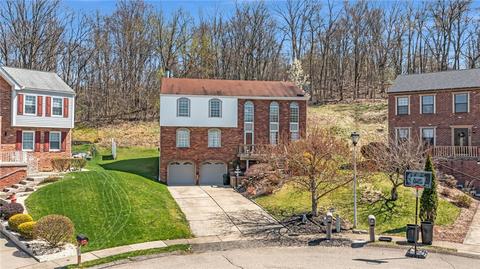 305 Meadow Ct, Monroeville, PA 15146
