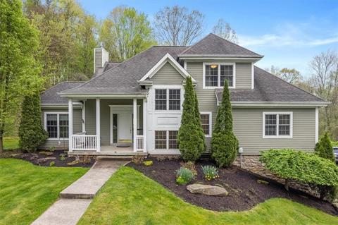 130 Timberlee Dr, Evans City, PA 16033