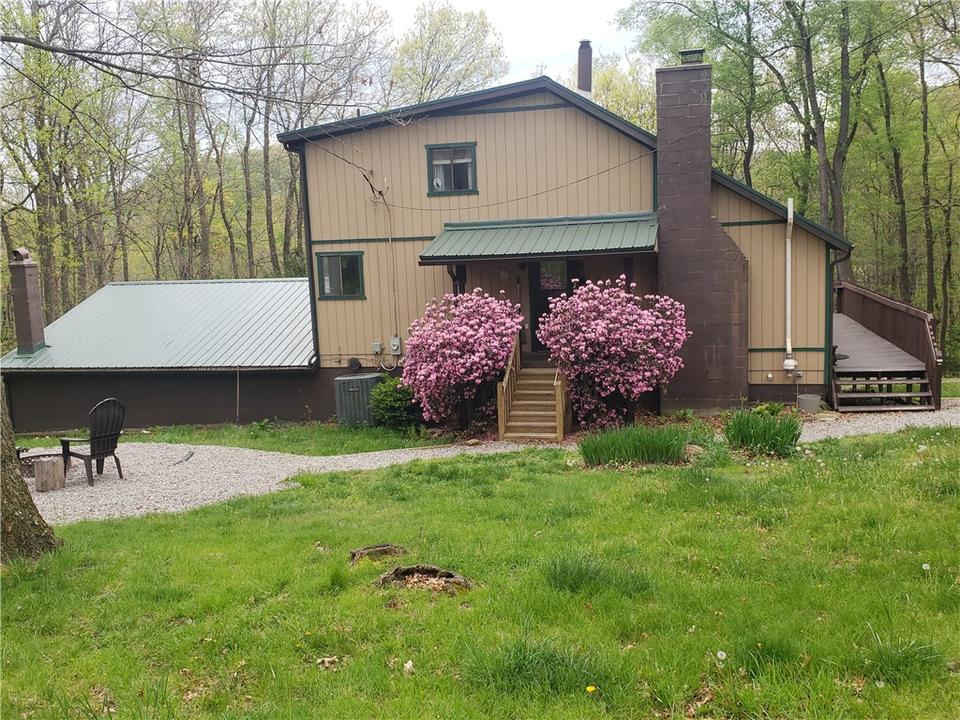 135 Ikeytown Ln, Parker, PA 16049 22 Photos Movoto