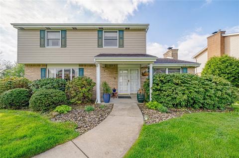 55 Adrian Dr, Greensburg, PA 15601