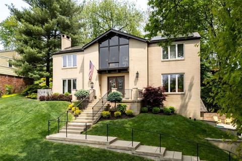 168 Woodshire Dr, Pittsburgh, PA 15215