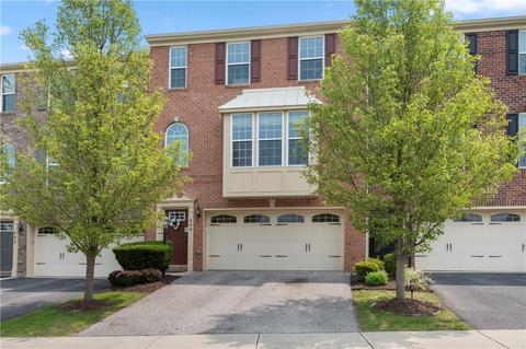 605 Edison Dr, Marshall, PA 15090