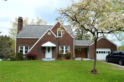 458 New Castle St, Slippery Rock, PA 16057