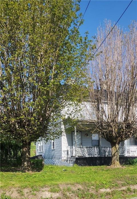 499 Filbert Orient Rd, New Salem, PA 15468