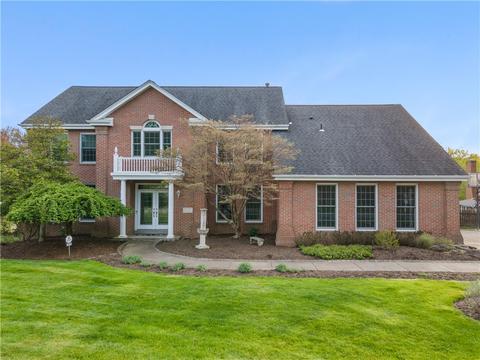 9978 Parkland Dr, Wexford, PA 15090