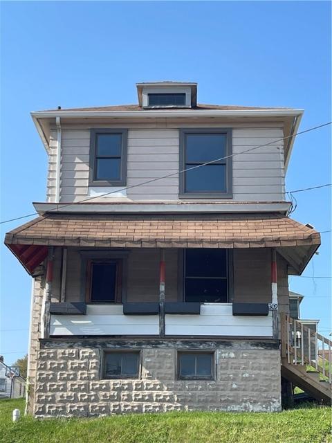309 Bessemer Ave, Lyndora, PA 16045